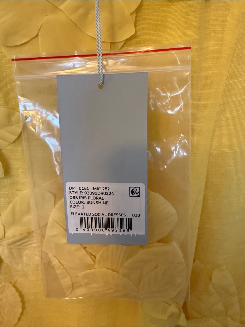 NWT ANTONIO MELANI Yellow
Linen A-Line Dress with Floral Appliqué Size 4 - Picture 5 of 8